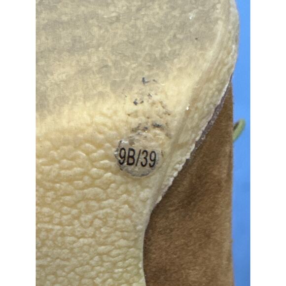 BCBGeneration Brown Leather Suede 4.5" Heels Round Toe Size 9 US 39 EU Pre-owned - Picture 8 of 9